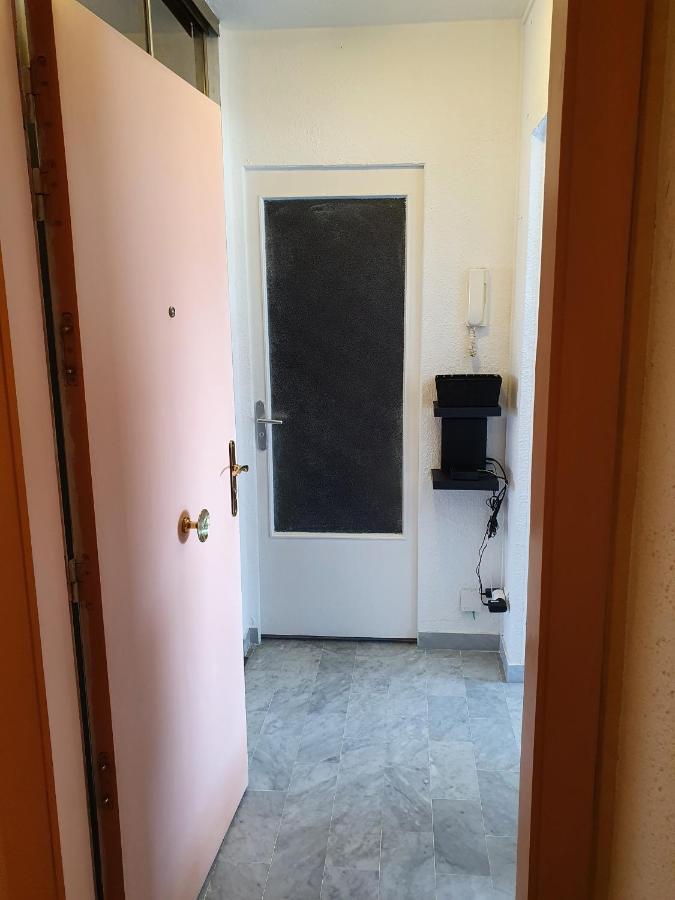 Superbe Appartement Plage Saint-Laurent Du Var Екстериор снимка